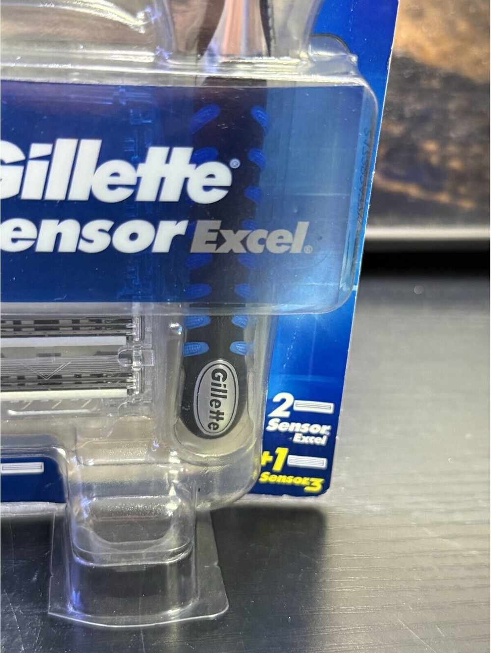 Gillette Sensor Excel Razor Handle + 3 Cartridges - Picture 3 of 8
